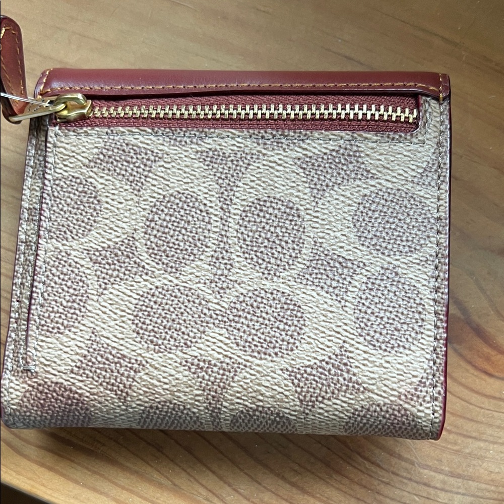 Coach Willow Signature Canvas Tote Bag and matching wallet - Picture 10 of 14